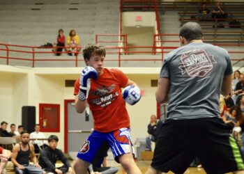 Aprende a defenderte con clases de boxeo en Santander