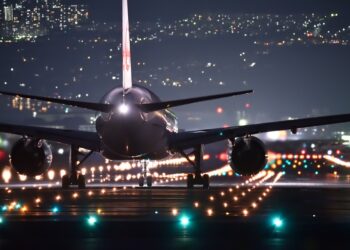 Qué hay que estudiar para ser controlador aéreo