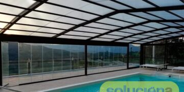 Las ventajas de los cerramientos de cristal para piscinas en Burgos