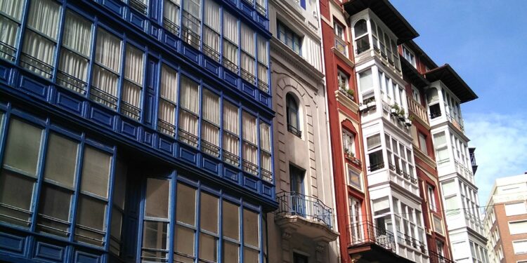 Trabajos verticales en Palencia: la alternativa ideal a los andamios