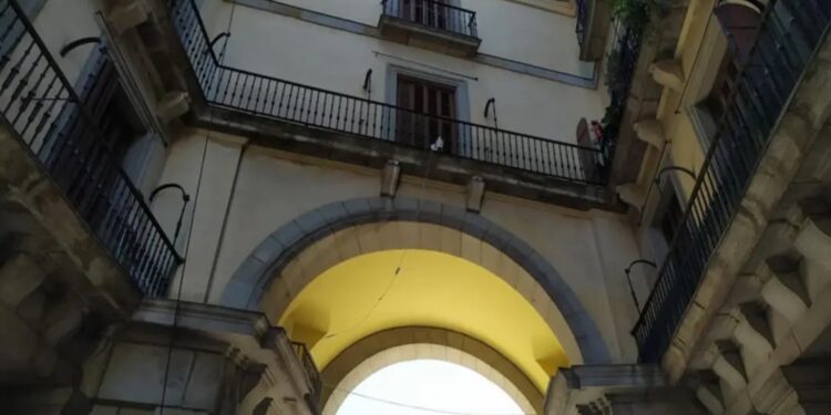 ¿Sabías que una calzada romana cruzaba la Plaza Mayor de Madrid en diagonal?