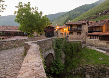 Planes para hacer en Bárcena Mayor y la Reserva del Saja