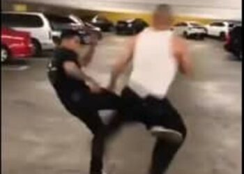 Valiente idiota se enfrenta a peleador de MMA sin tener ni puñetera idea