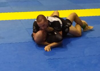 Defensa personal para policías en Barcelona