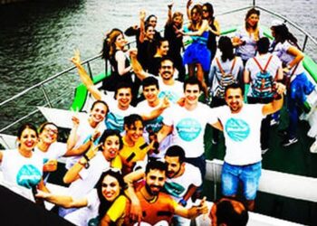 Las mejores cenas espectáculo y actividades para despedidas de soltero en Bilbao