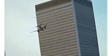 Una cementera de India presume de material con un anuncio cómico sobre el 11S