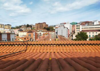 Instalación y reparación de canalones en Santander, Cantabria