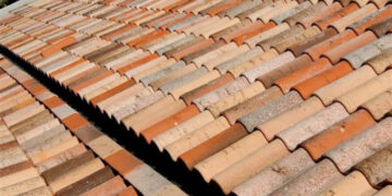 Rehabilitación y mantenimiento de pesebrones y tejados en Santander, Cantabria