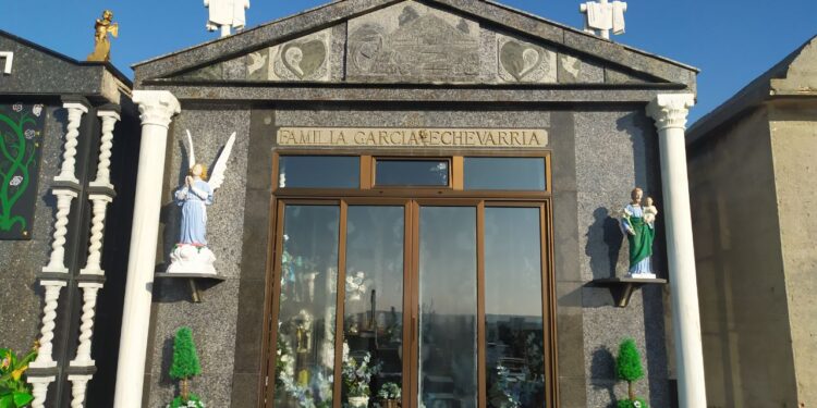 Mantenimiento del Cementerio de Ciriego de Santander