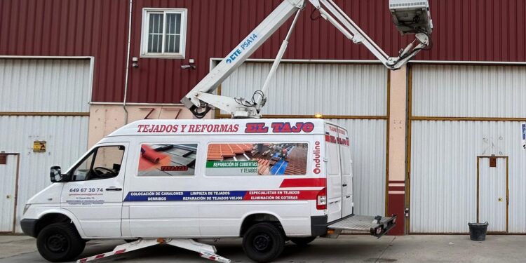 Empresa de montaje y reparación de tejados y cubiertas en Guadalajara