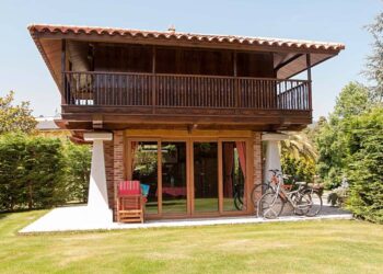 La Casa del Hórreo de Hazas de Cesto: la más original casa rural en Cantabria