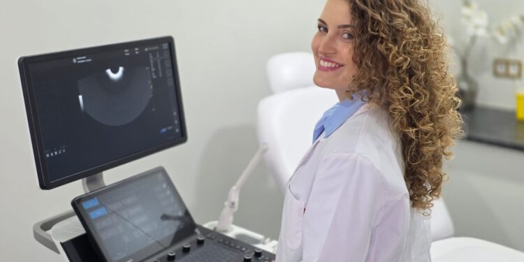 Especialistas en sexología en Torrelavega: «La menopausia es una etapa y no el fin de la feminidad»