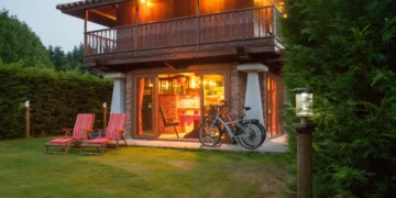 Hórreos en Cantabria y la casa rural más original de la región