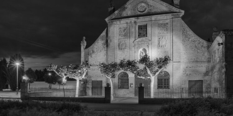 Reparación de tejados en Calahorra por un intento de robo en una iglesia