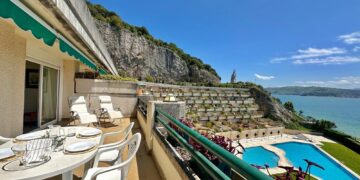 10.000 euros para reparar filtraciones en cubiertas en Laredo (Polideportivo Emilio Amavisca)