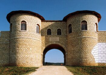 Se vende parcela fortificada a prueba de bárbaros