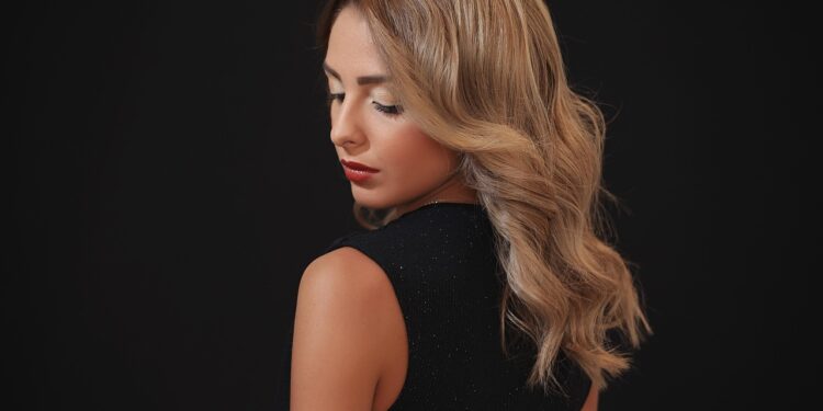 Tu peluquería en Puente Arce se llama Cool