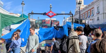 Los ocupas de la Puerta del Sol han montado la mayor marranada que he visto en mi vida