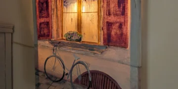 La mejor artesana de Madrid, especializada en atrezzo y decoración